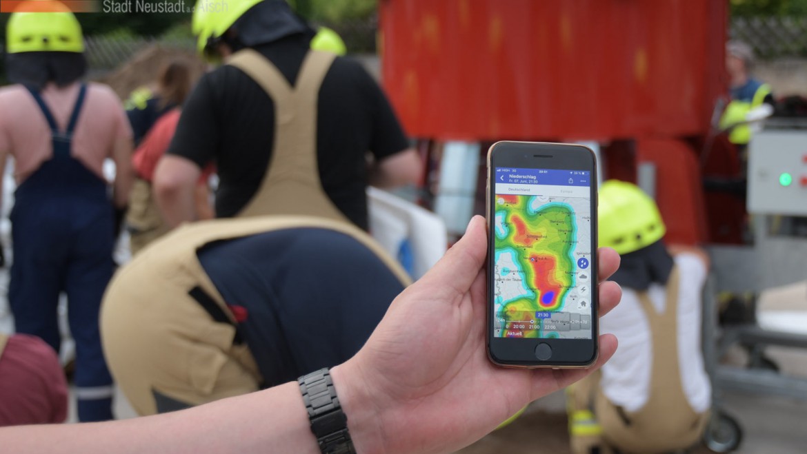 Hand in Hand – Feuerwehr und THW üben Hochwasserschutz (07.06.2019)