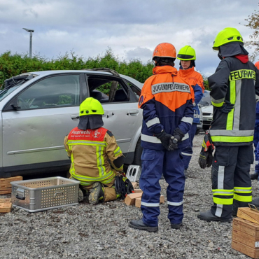 Gemeinsame Jugendfeuerwehrübung