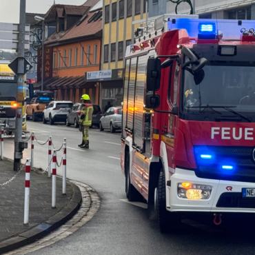 ausgedehnte Ölspur (08.12.2024, 14:08 Uhr)