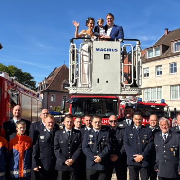 Strahlendes Brautpaar